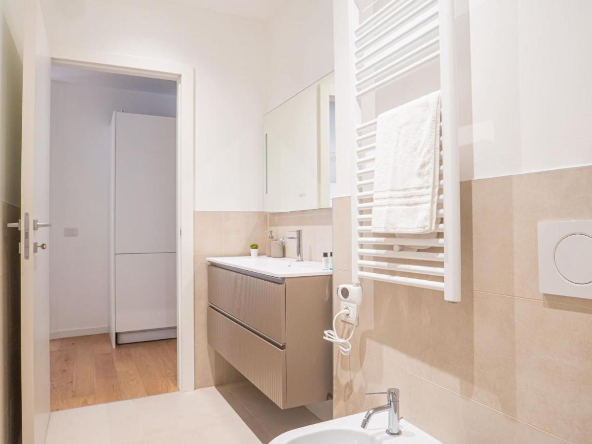 The Best Rent - Modern Apartment Near Corso Buenos Aires Milán Exterior foto
